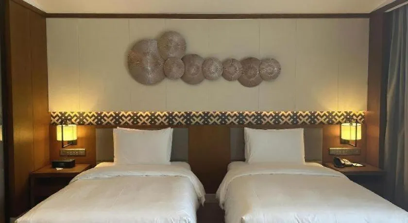 La Fountain Hotel & Resort Sanya 5*,