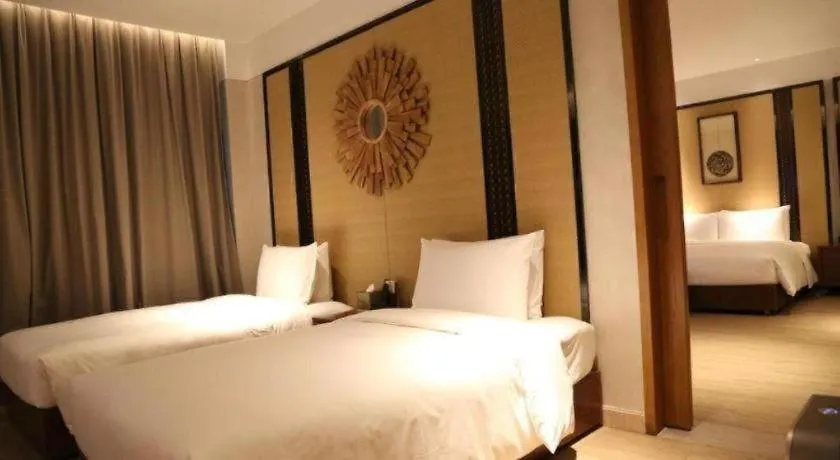 La Fountain Hotel & Resort Sanya
